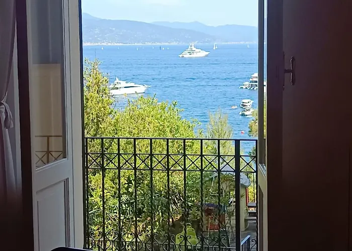 Portofino Seaview Apartment, 50 Meters From The Beach, Free Parking, Air Conditioning *