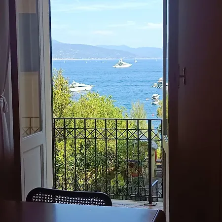 Portofino Seaview Apartment, 50 Meters From The Beach, Free Parking, Air Conditioning *