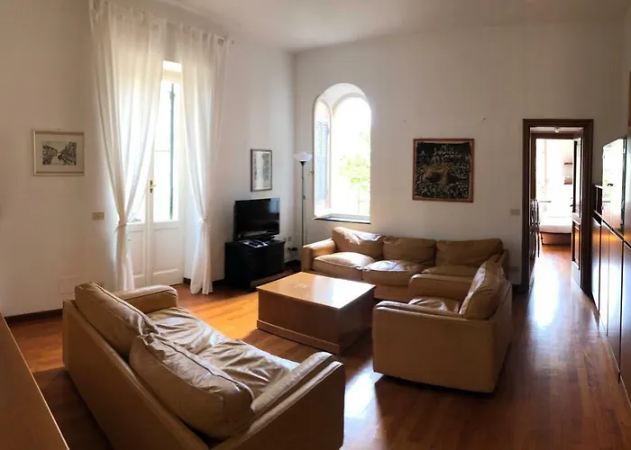 Portofino Seaview Apartment, 50 Meters From The Beach, Free Parking, Air Conditioning *
